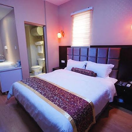 Chengdu Binfen Hotel Luaran gambar